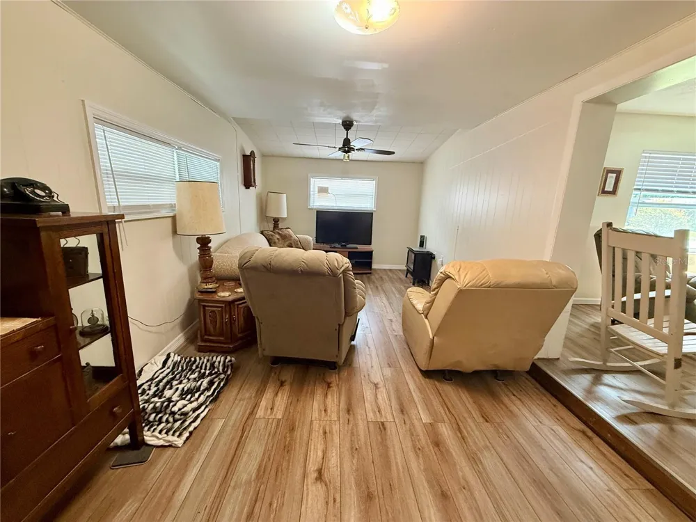 602 SULLIVAN AVENUE Ocoee, FL 34761