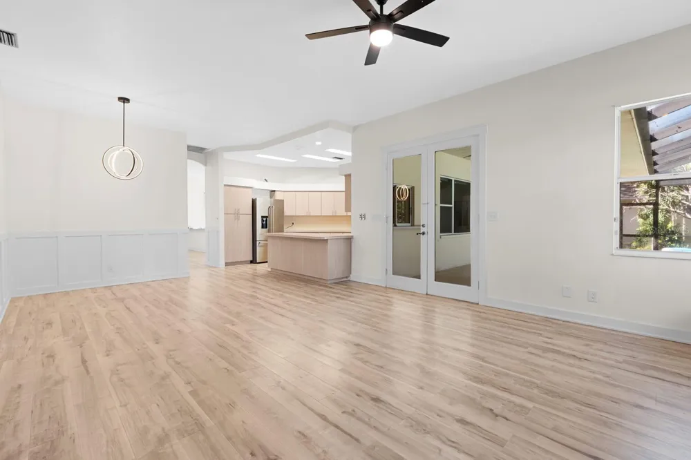 512 CAULDER PARK ROAD Seffner, FL 33584