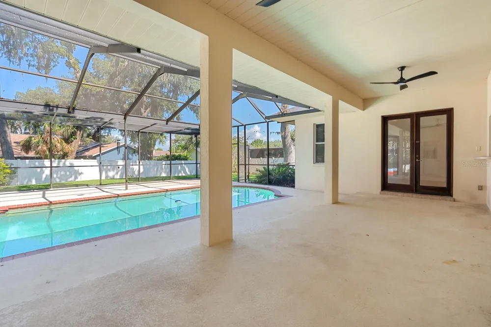 512 CAULDER PARK ROAD Seffner, FL 33584