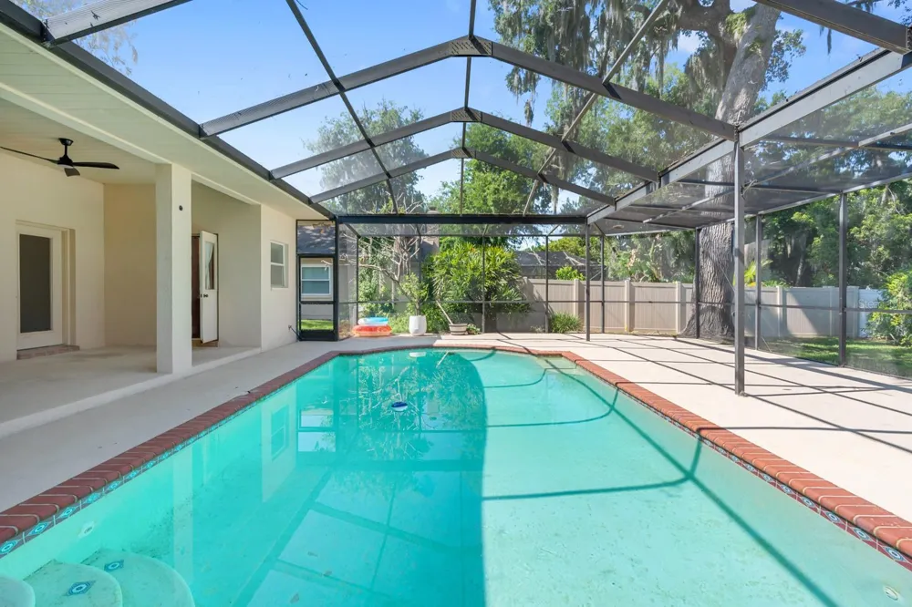 512 CAULDER PARK ROAD Seffner, FL 33584