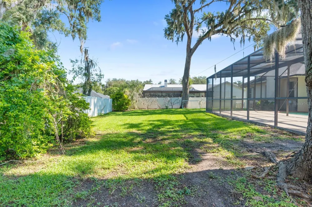 512 CAULDER PARK ROAD Seffner, FL 33584