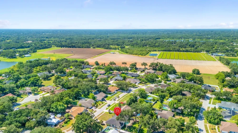 512 CAULDER PARK ROAD Seffner, FL 33584