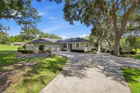 561 SE 28TH STREET