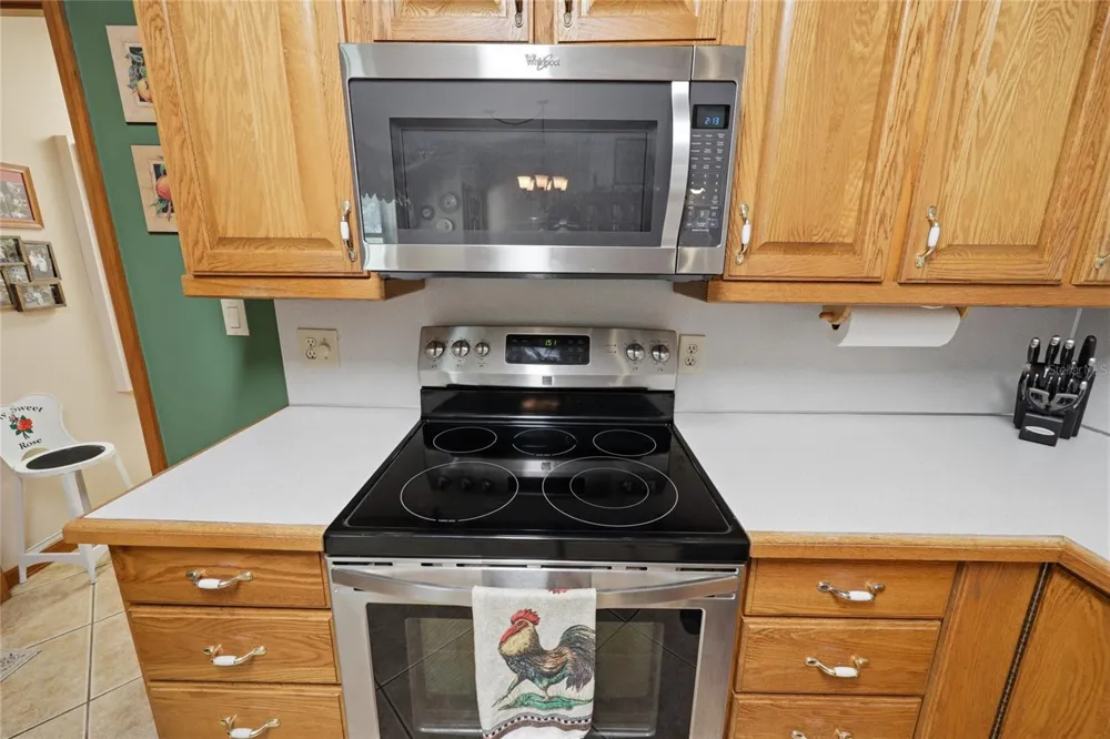 561 SE 28TH STREET Melrose, FL 32666