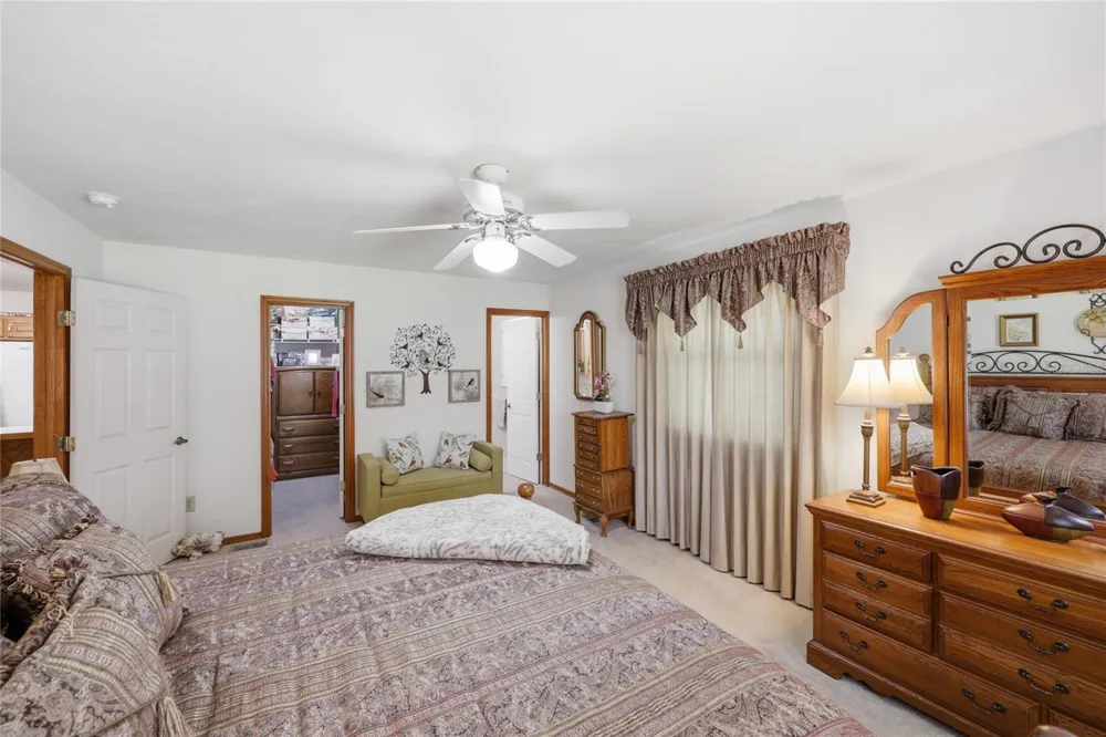 561 SE 28TH STREET Melrose, FL 32666