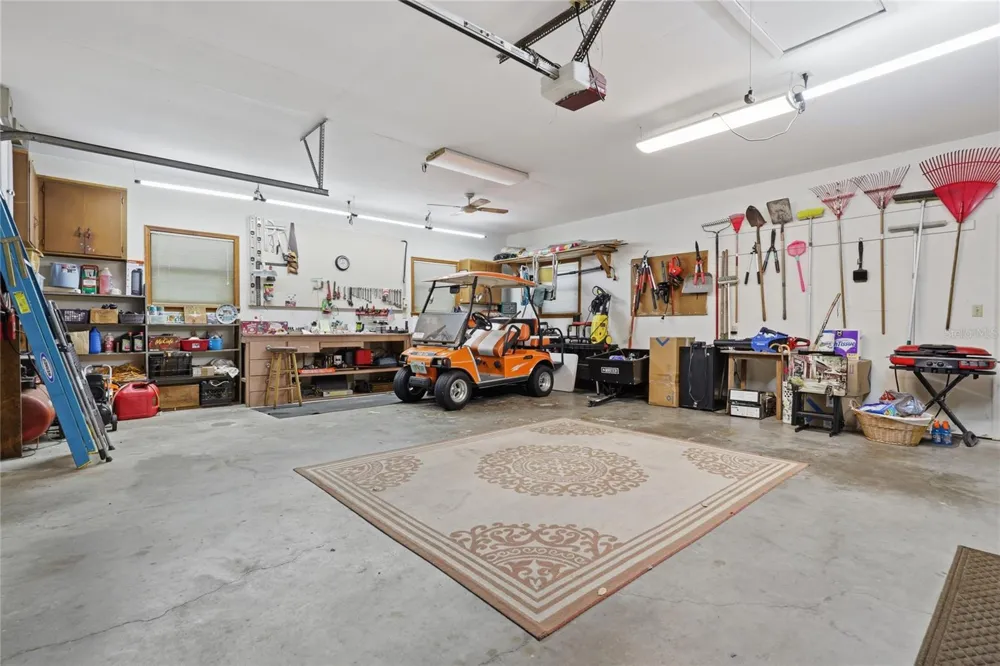 561 SE 28TH STREET Melrose, FL 32666