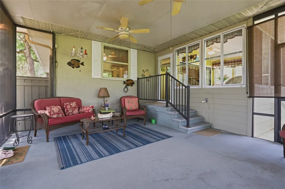 561 SE 28TH STREET Melrose, FL 32666