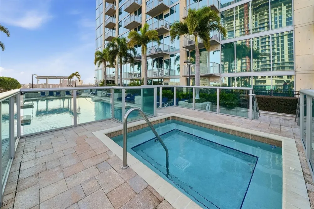 777 ASHLEY DRIVE #806 Tampa, FL 33602