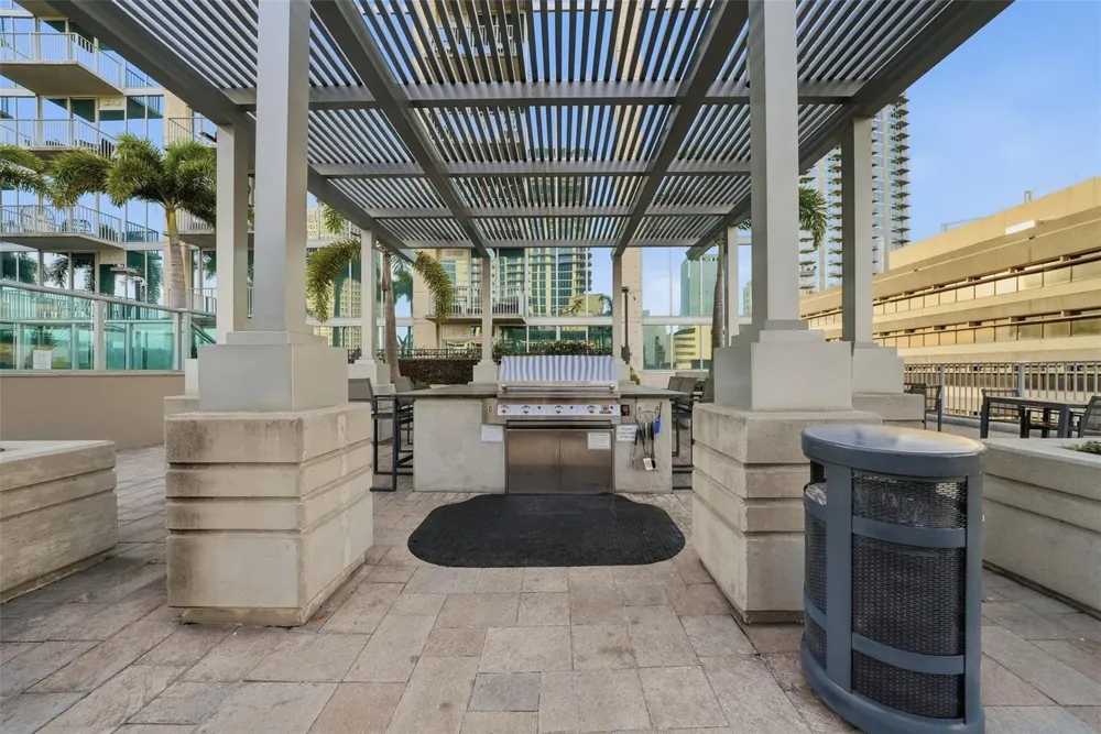 777 ASHLEY DRIVE #806 Tampa, FL 33602