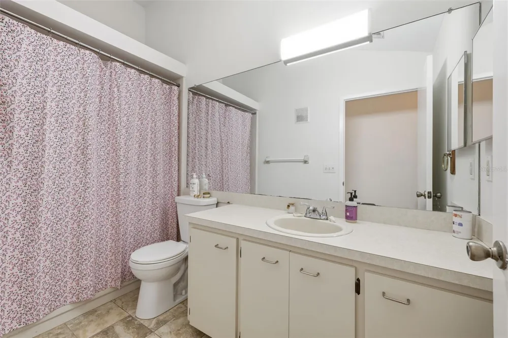 11844 SKYLAKE PLACE Tampa, FL 33617