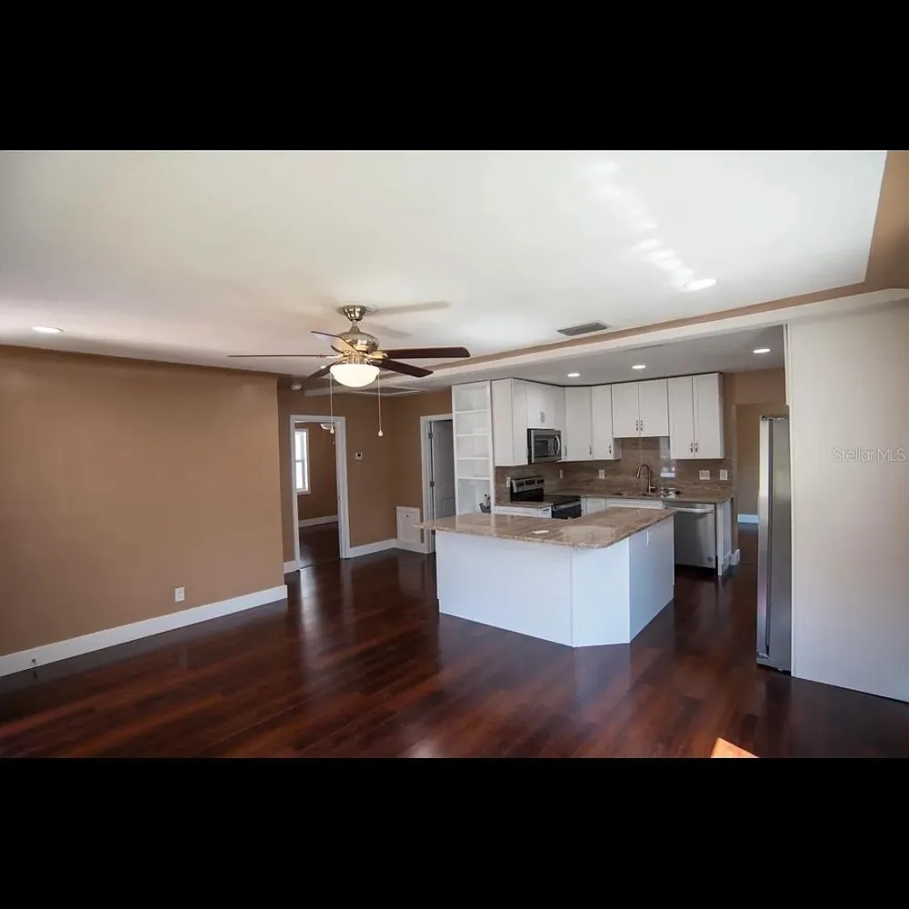 1329 34TH AVENUE St Petersburg, FL 33704