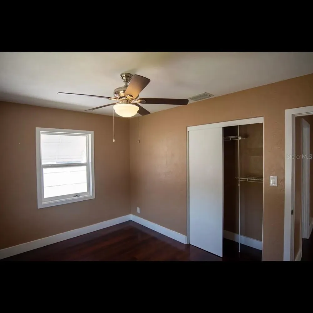 1329 34TH AVENUE St Petersburg, FL 33704
