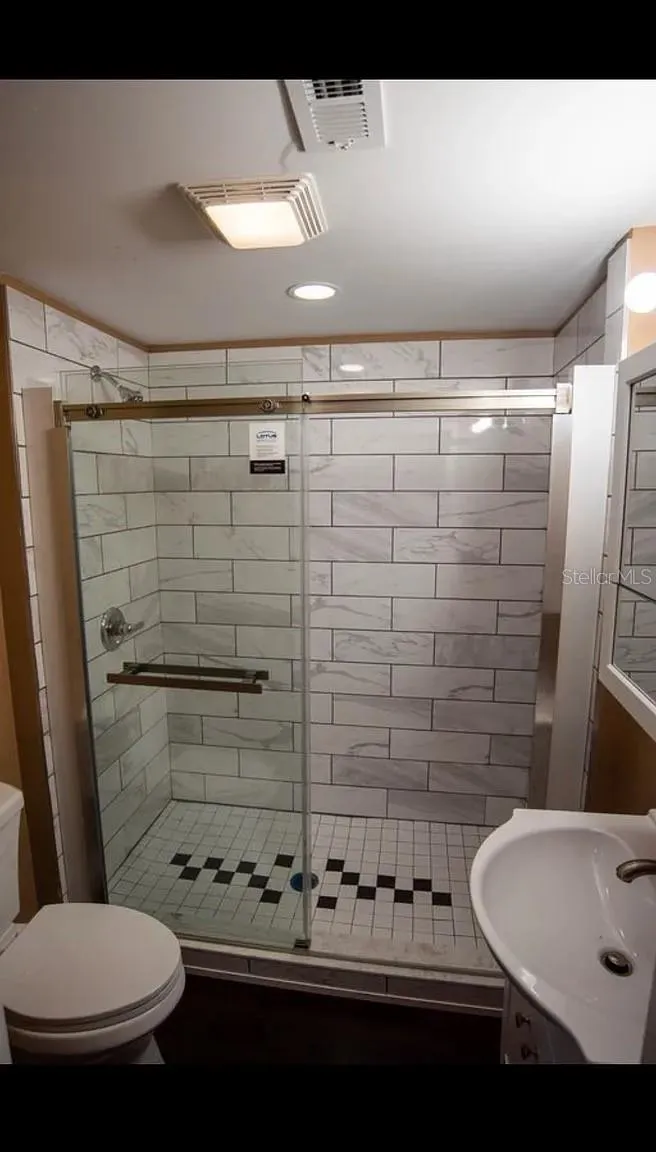 1329 34TH AVENUE St Petersburg, FL 33704