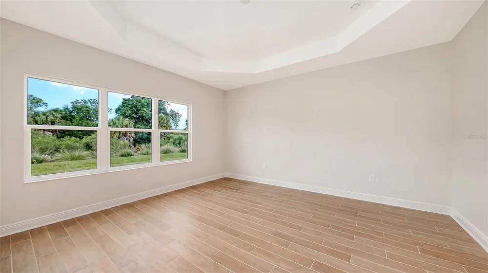 9940 CRYSTAL ISLES CIRCLE Sarasota, FL 34241