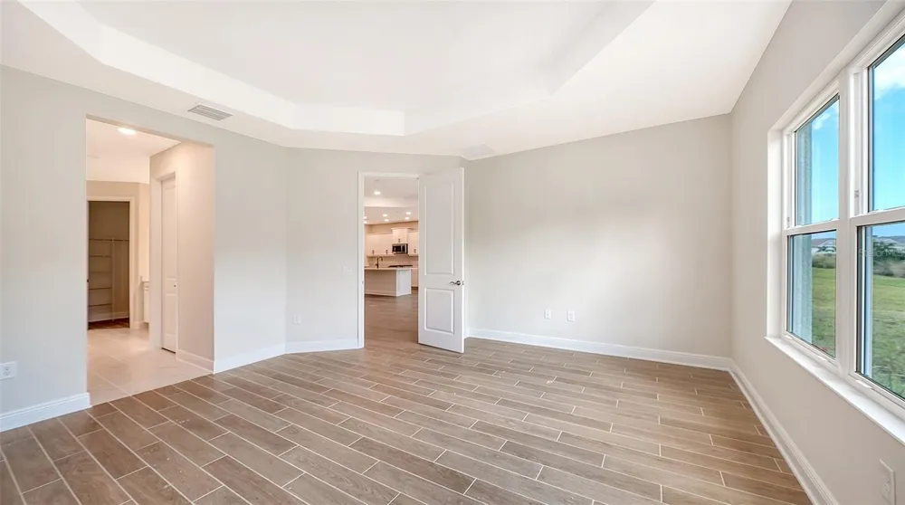 9940 CRYSTAL ISLES CIRCLE Sarasota, FL 34241