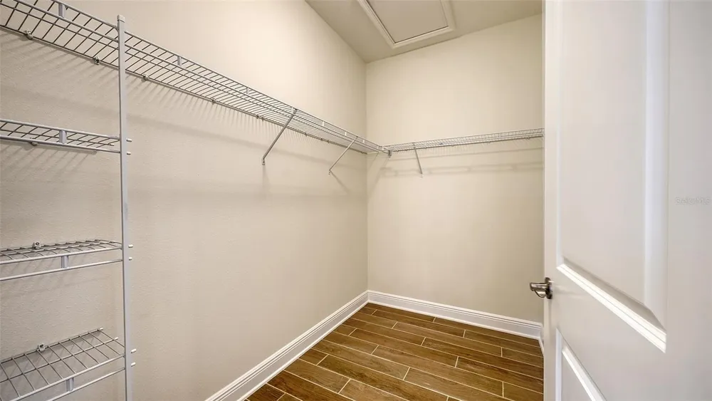 9940 CRYSTAL ISLES CIRCLE Sarasota, FL 34241
