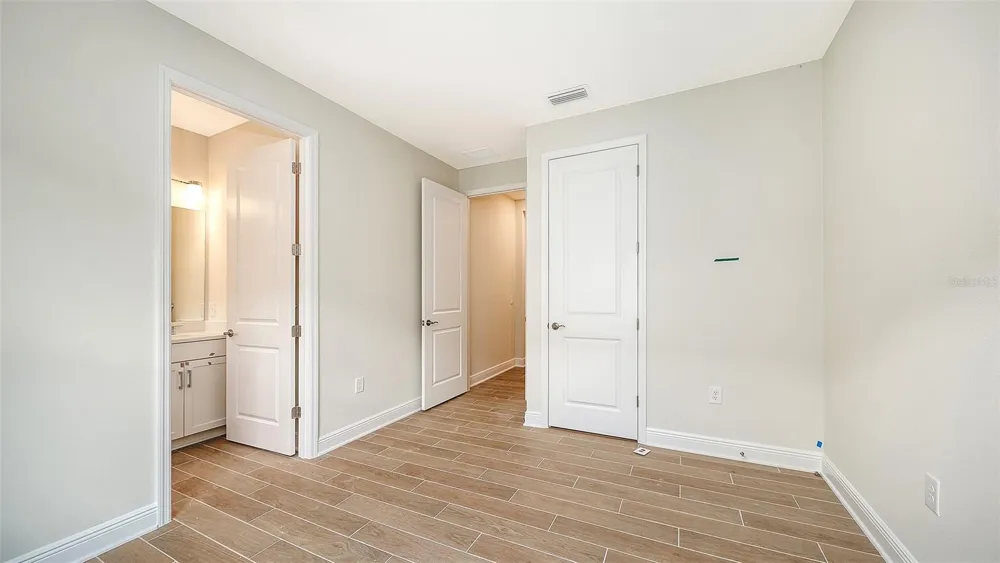 9940 CRYSTAL ISLES CIRCLE Sarasota, FL 34241