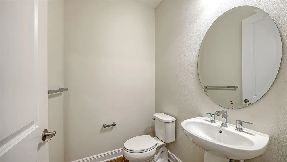 9940 CRYSTAL ISLES CIRCLE Sarasota, FL 34241