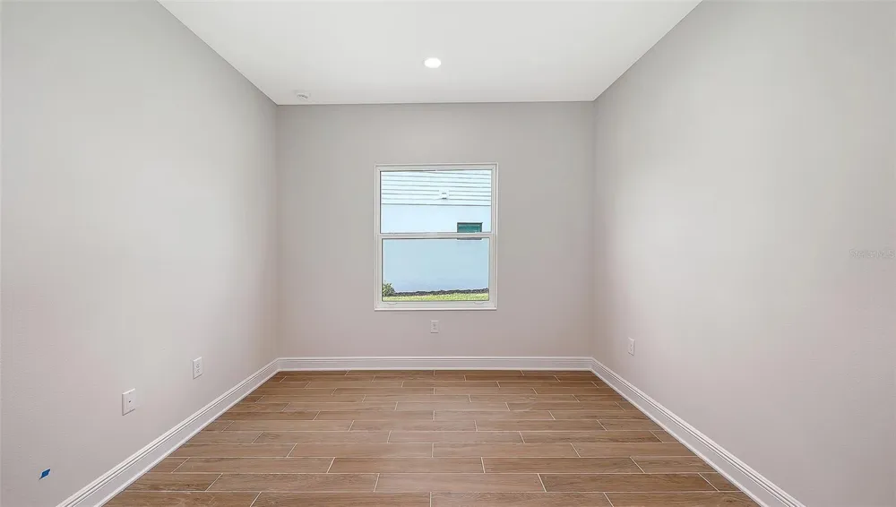 9940 CRYSTAL ISLES CIRCLE Sarasota, FL 34241