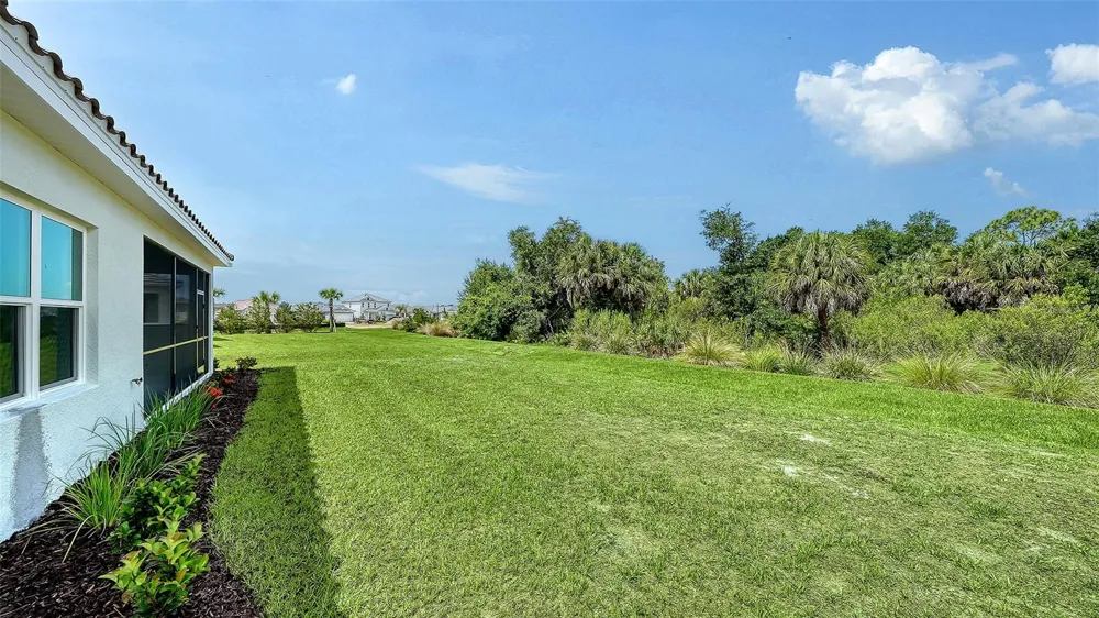9940 CRYSTAL ISLES CIRCLE Sarasota, FL 34241