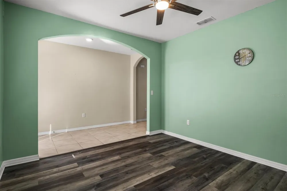323 HARBOUR WAY Mulberry, FL 33860