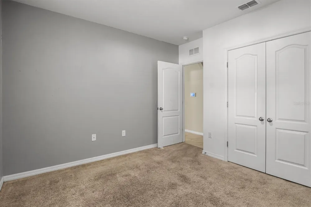 323 HARBOUR WAY Mulberry, FL 33860