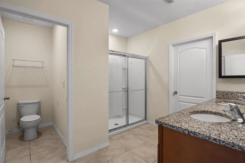 323 HARBOUR WAY Mulberry, FL 33860