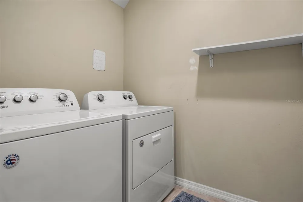 323 HARBOUR WAY Mulberry, FL 33860