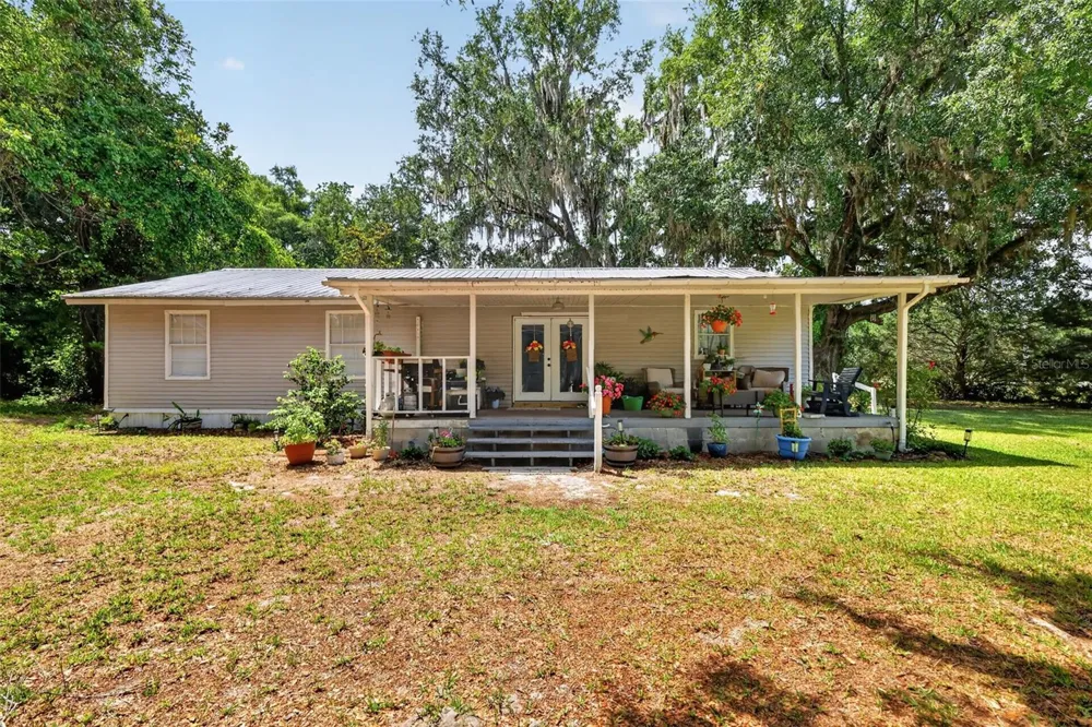 3848 WARM SPRINGS AVENUE Wildwood, FL 34785