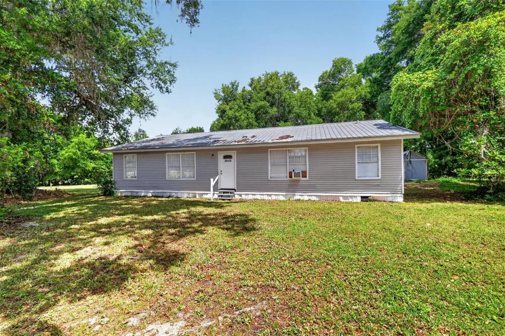 3848 WARM SPRINGS AVENUE Wildwood, FL 34785