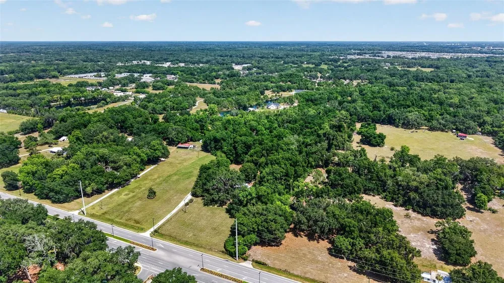 3848 WARM SPRINGS AVENUE Wildwood, FL 34785