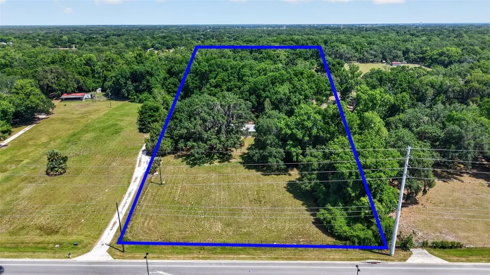 3848 WARM SPRINGS AVENUE Wildwood, FL 34785