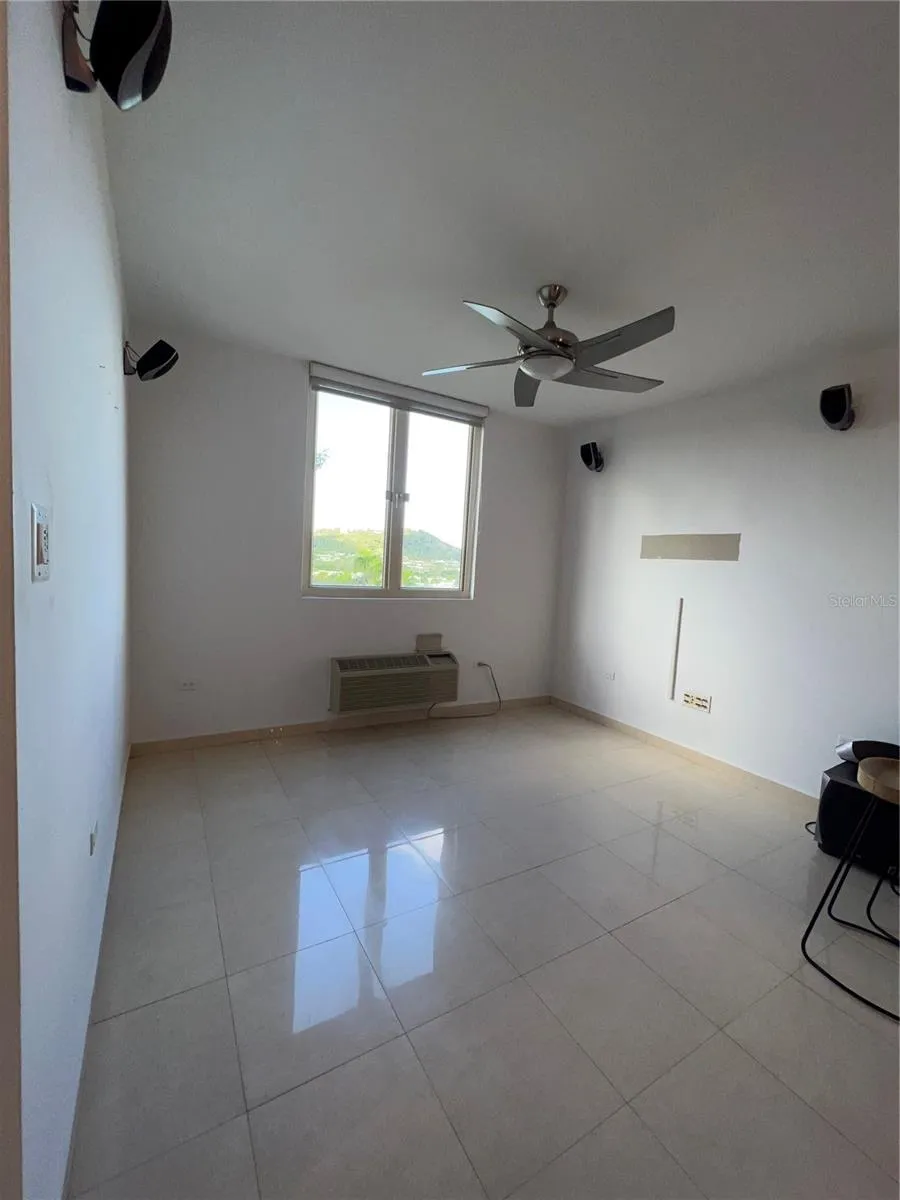 1 AVENIDA PALMA REAL #404 Guaynabo, PR 00969