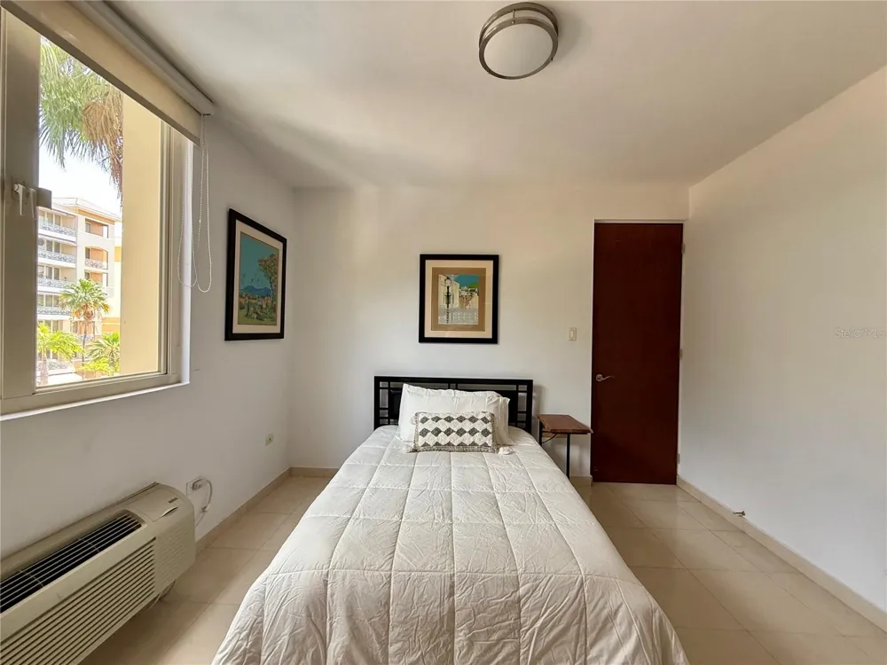 1 AVENIDA PALMA REAL #404 Guaynabo, PR 00969