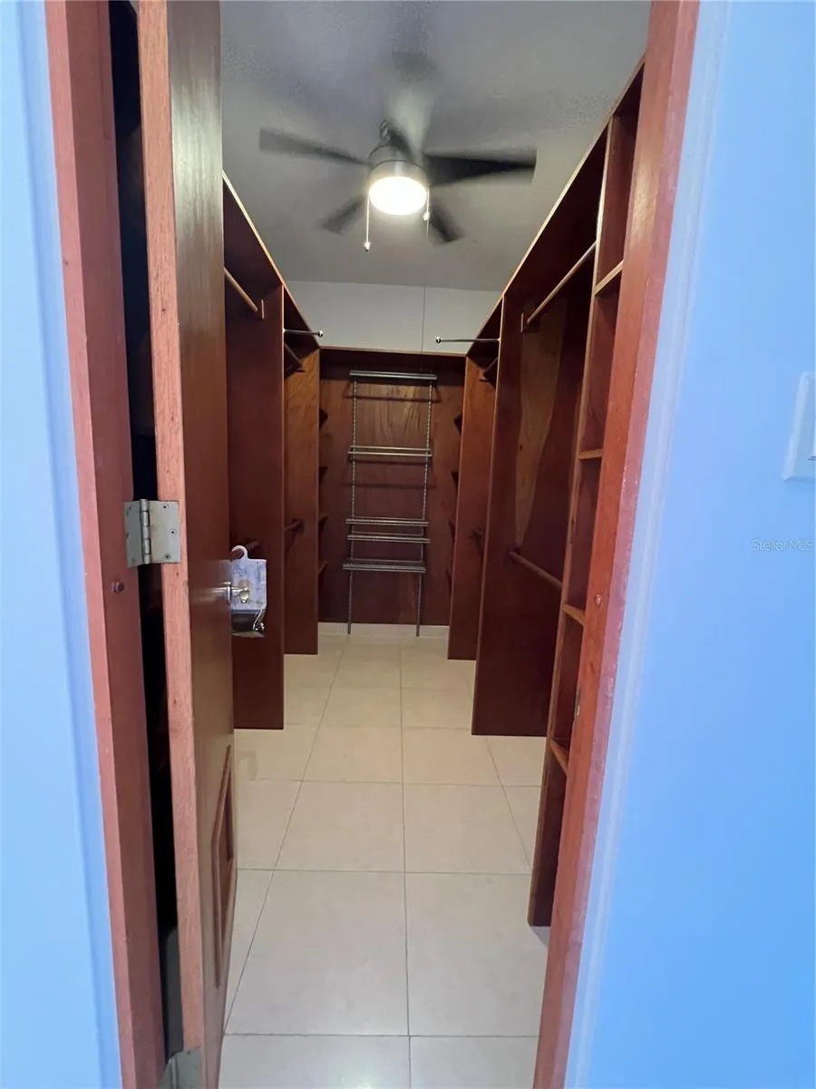 1 AVENIDA PALMA REAL #404 Guaynabo, PR 00969