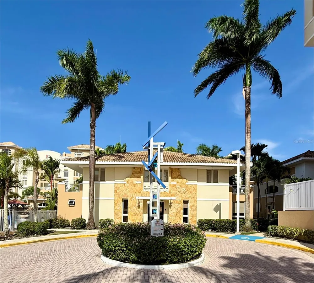1 AVENIDA PALMA REAL #404 Guaynabo, PR 00969