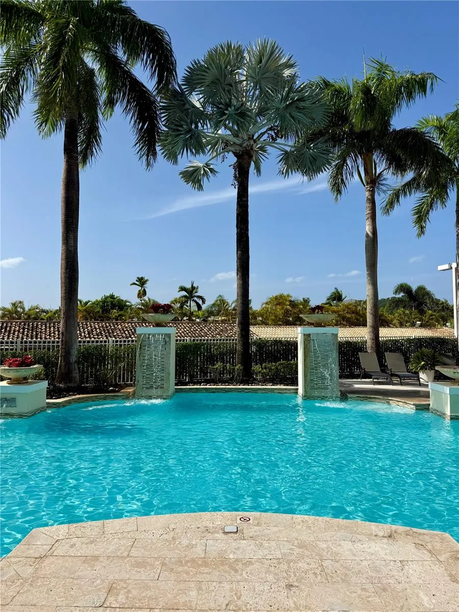 1 AVENIDA PALMA REAL #404 Guaynabo, PR 00969