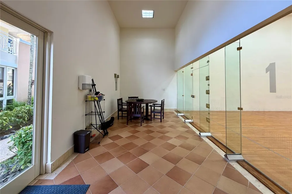1 AVENIDA PALMA REAL #404 Guaynabo, PR 00969