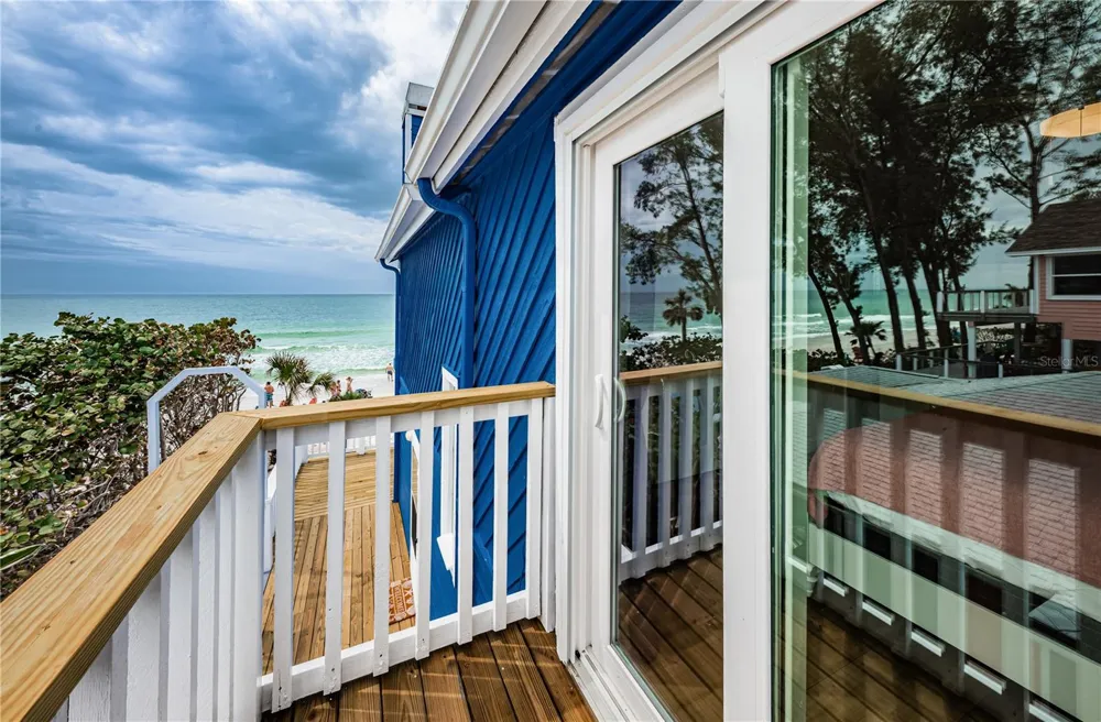 8432 W GULF BOULEVARD #Sailfish Treasure Island, FL 33706