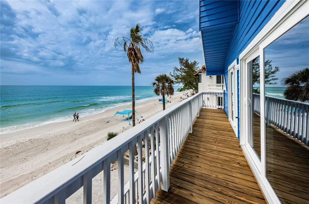 8432 W GULF BOULEVARD #Sailfish Treasure Island, FL 33706