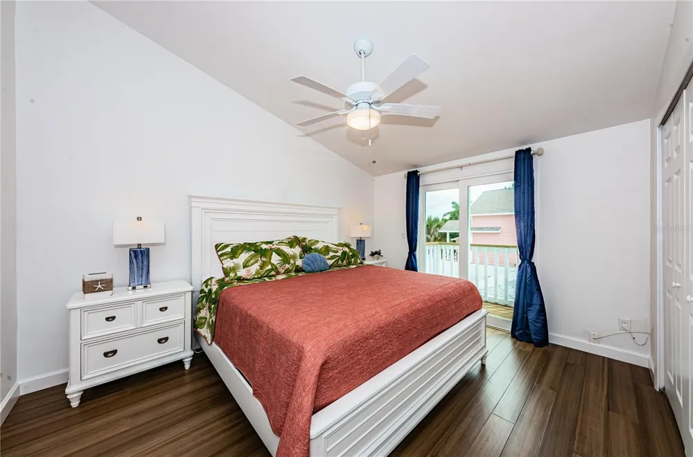 8432 W GULF BOULEVARD #Sailfish Treasure Island, FL 33706