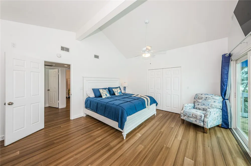 8432 W GULF BOULEVARD #Sailfish Treasure Island, FL 33706