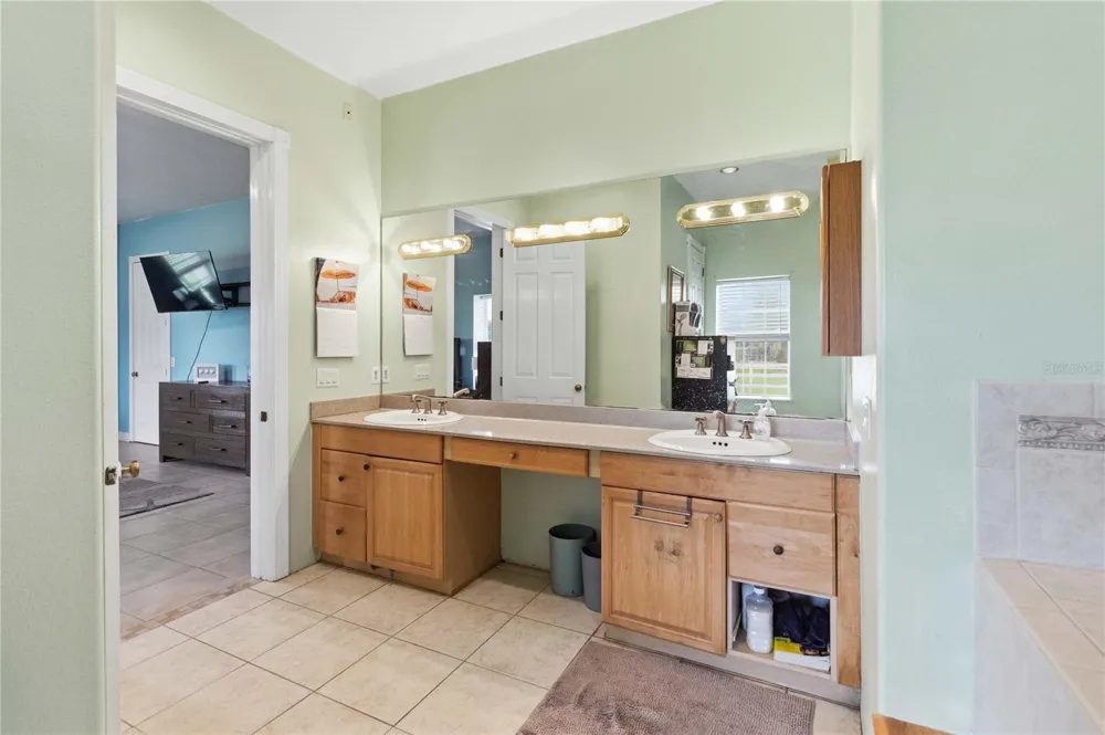 31243 BEAR POND DRIVE Sorrento, FL 32776