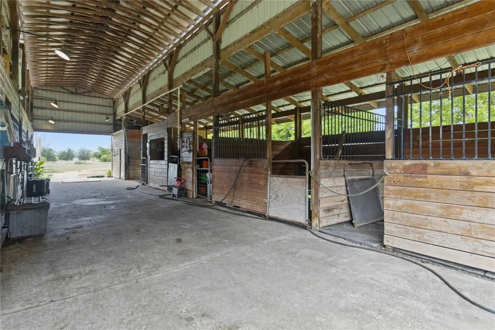 31243 BEAR POND DRIVE Sorrento, FL 32776