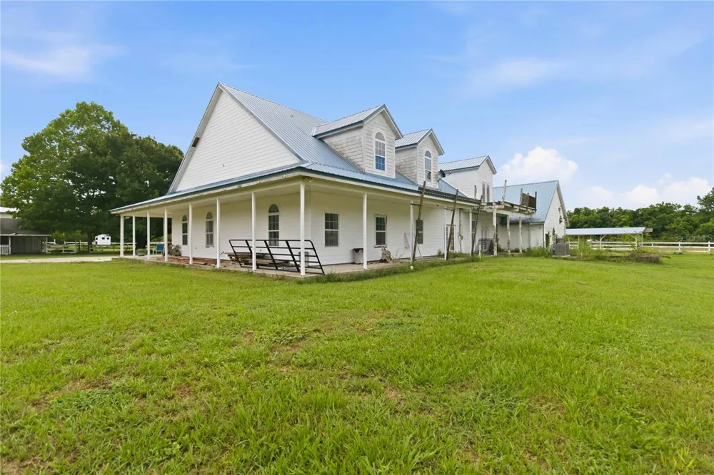 31243 BEAR POND DRIVE Sorrento, FL 32776