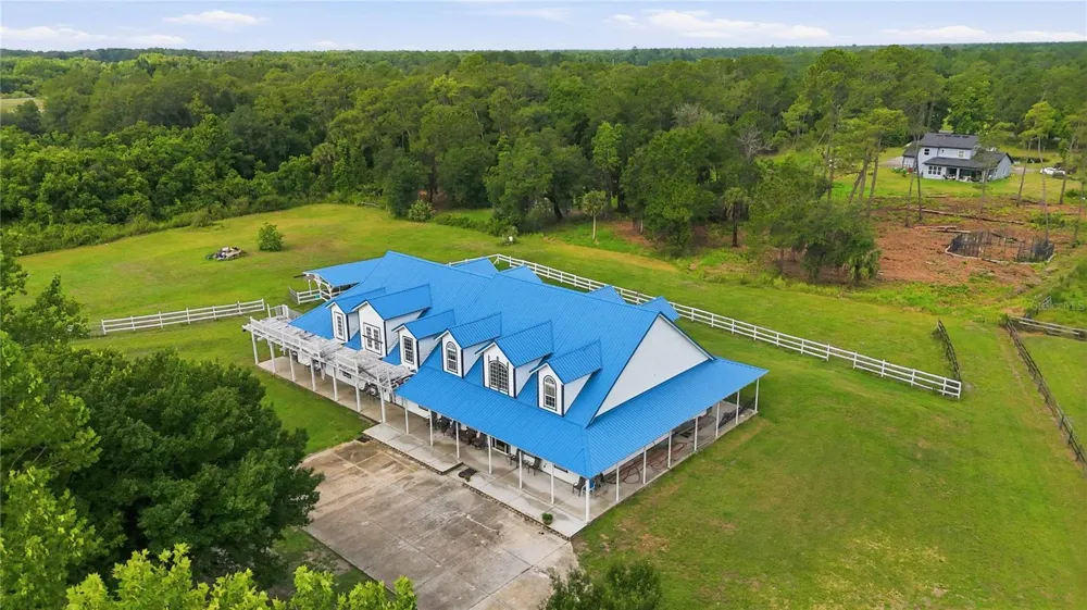 31243 BEAR POND DRIVE Sorrento, FL 32776