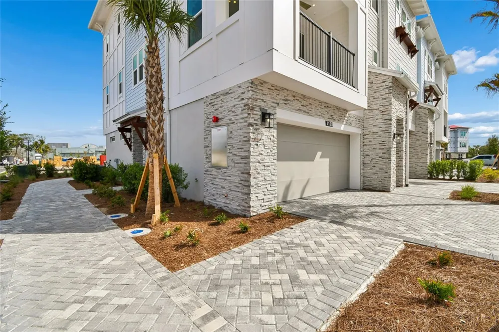 2101 TIDEWATCH LOOP New Smyrna Beach, FL 32169