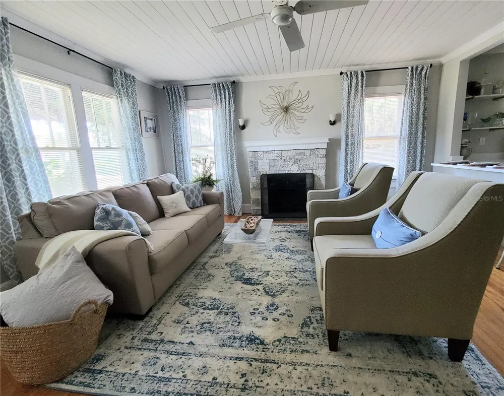 410 OLEANDER AVENUE Daytona Beach, FL 32118