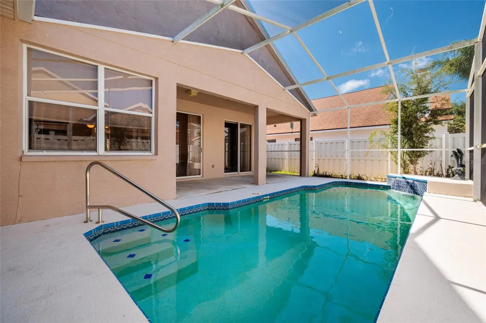 1805 WOOD BEND STREET Tarpon Springs, FL 34689