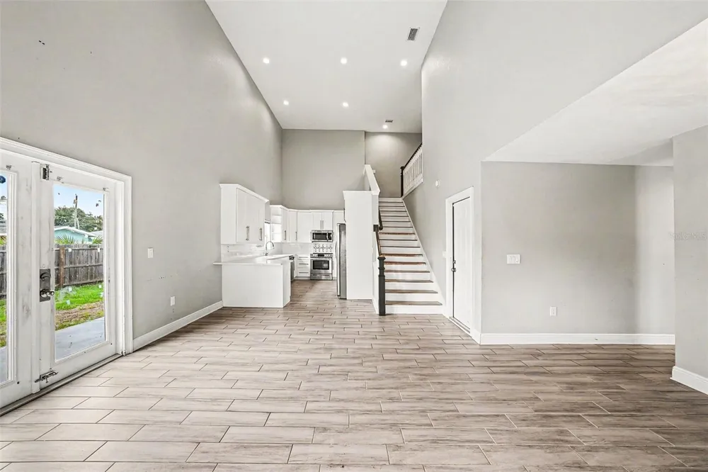 2619 W ST CONRAD Tampa, FL 33607